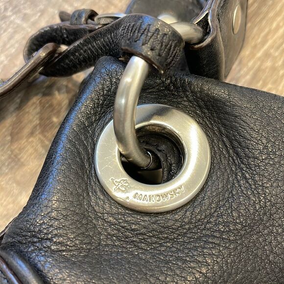 B. Makowsky black leather Tote/Satchel - Picture 4 of 5